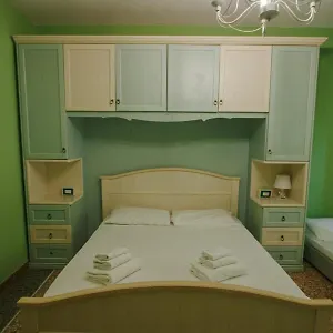 Romolo E Remo Apartament