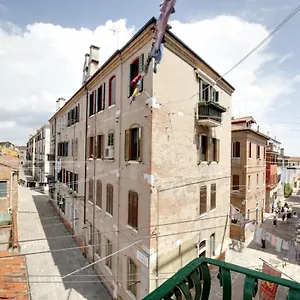 Fenix La Boheme Apartment Venice